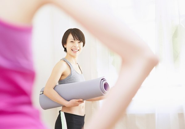 残暑疲れでもっさり肌に。汗と乾燥のダブルケア
